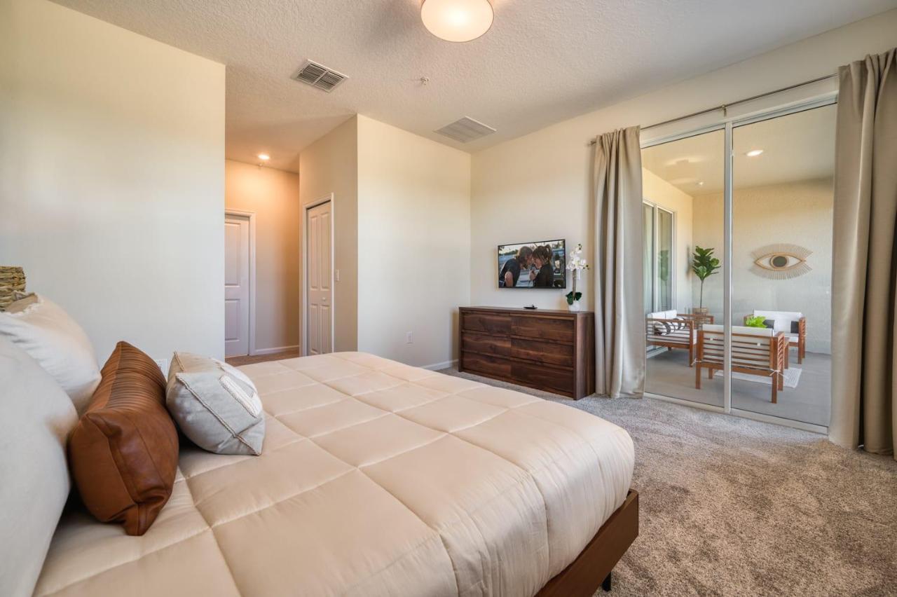 Pleasant Home With Lake View And Themed Bedroom 奥兰多 外观 照片